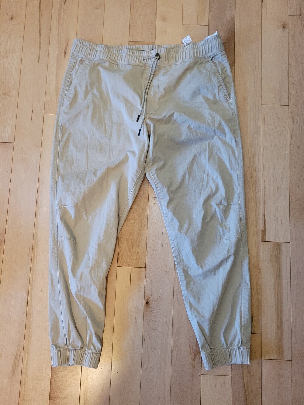 Zara men's size XL beige joggers
